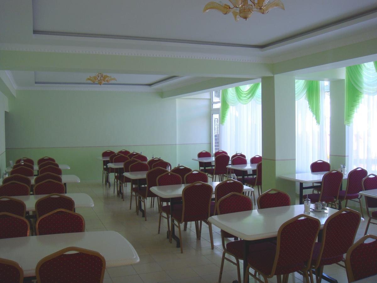 Mini-Pansionat Maksat Cholpon-Ata Extérieur photo
