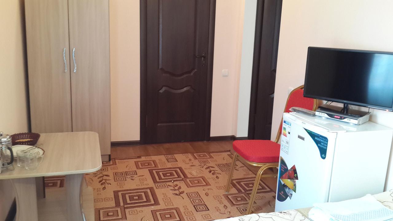 Mini-Pansionat Maksat Cholpon-Ata Extérieur photo